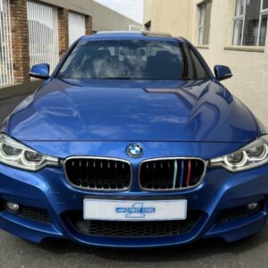 2019 BMW 320